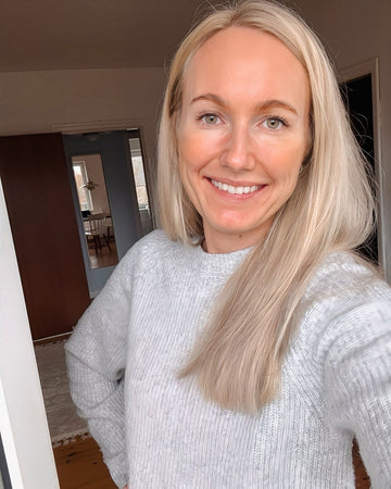 LOUISE N